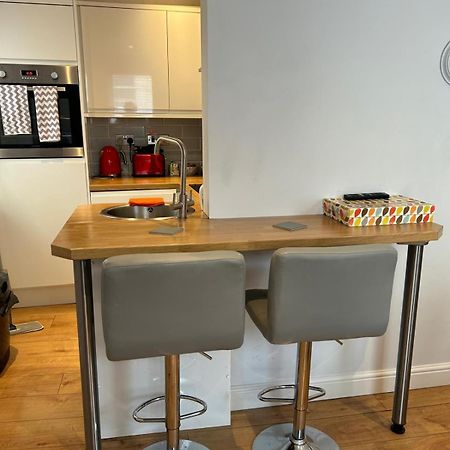 Jaskar Studio 2 Cheltenham Buitenkant foto